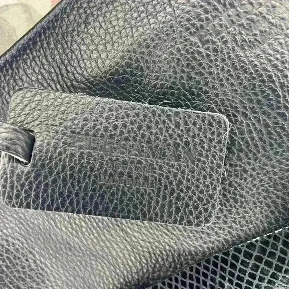 Persaman Snake Embossed Shoulder Bag - Picture 6 of 9